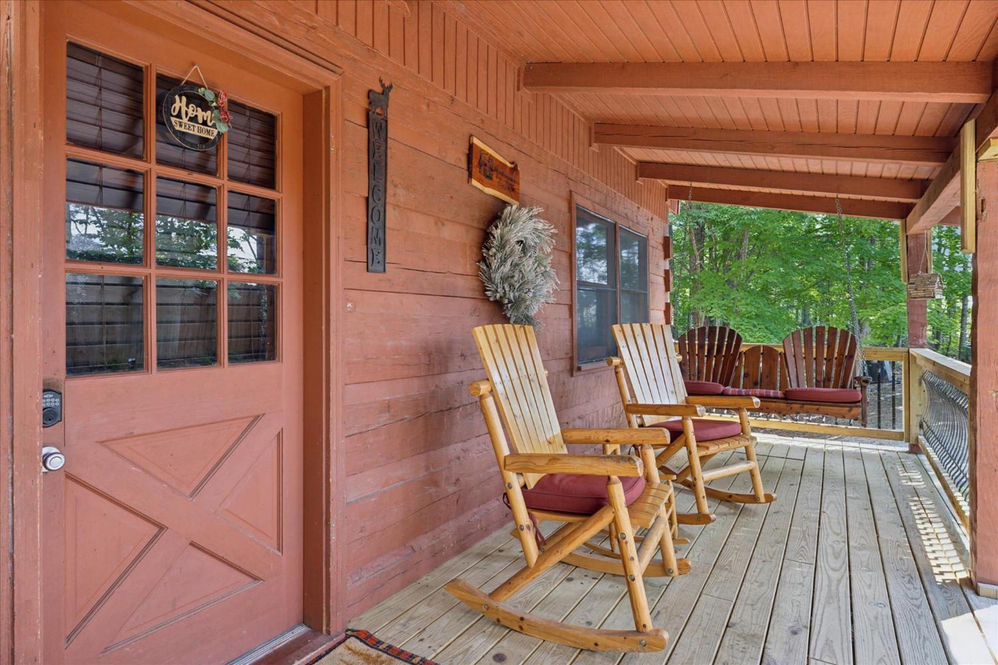 A Charming Cabin, Pool, Firepit, Hot Tub-Jacuzzi Gatlinburg Ngoại thất bức ảnh